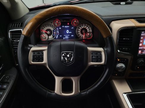 Used 2014 RAM 1500 Laramie Longhorn w/ Convenience Group AWD/4WD image 22