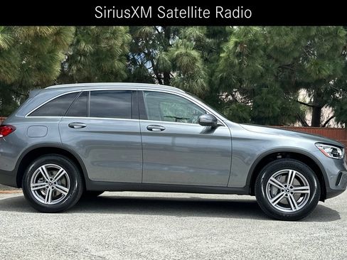 Certified 2022 Mercedes-Benz GLC 300 w/ Premium Package Lite image 4