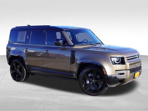 Used 2021 Land Rover Defender 110 X-Dynamic HSE image 2