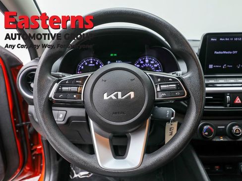 Used 2023 Kia Forte LXS image 10