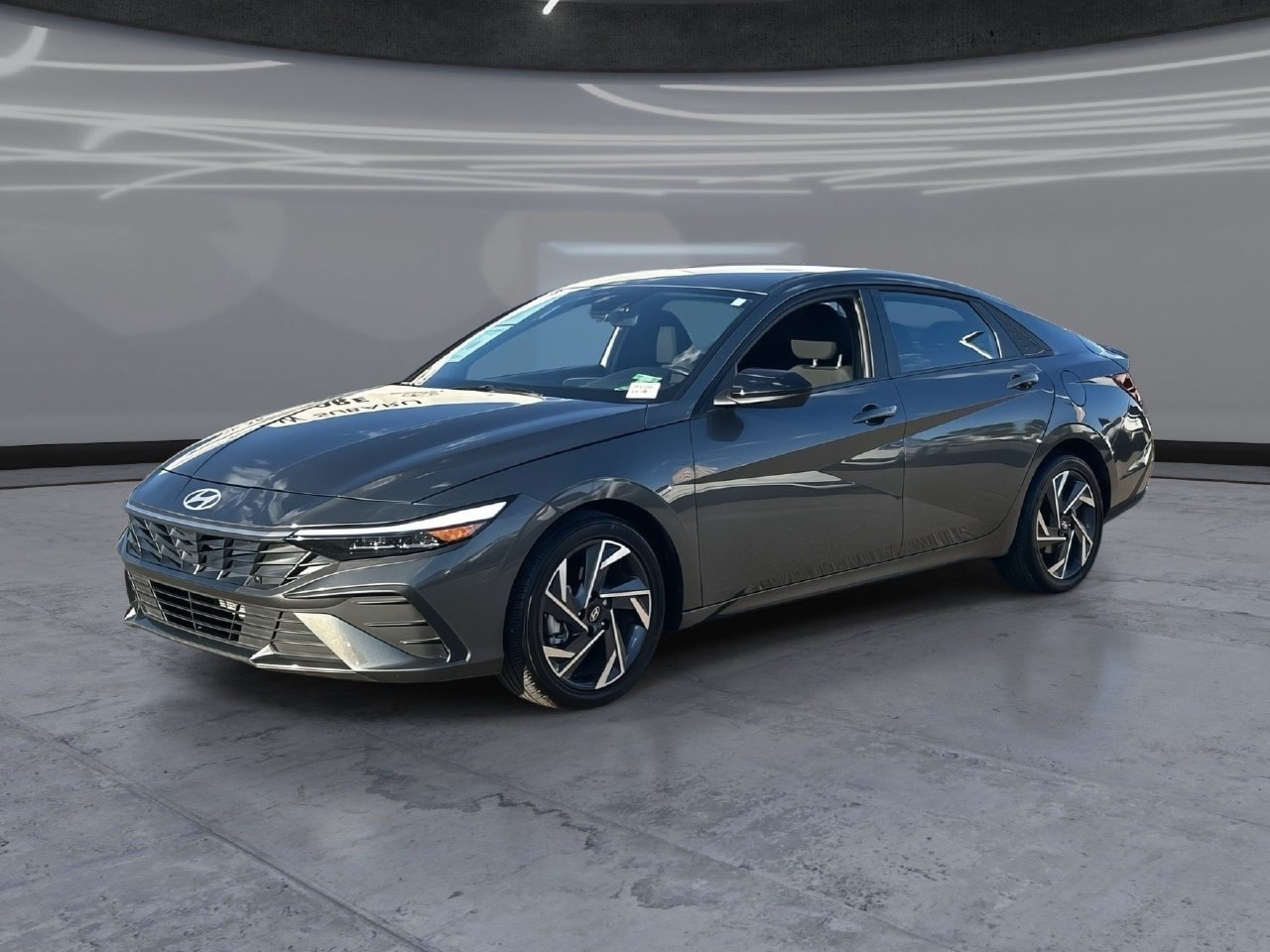 Used 2025 Hyundai Elantra Sport FWD image 1
