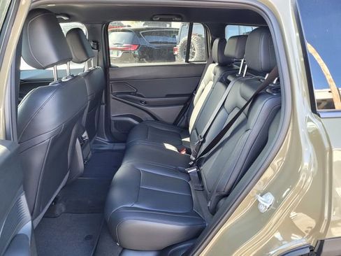 New 2026 Jeep Cherokee Limited image 7