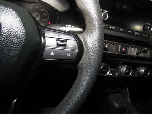 Certified 2023 Honda Civic LX image 6