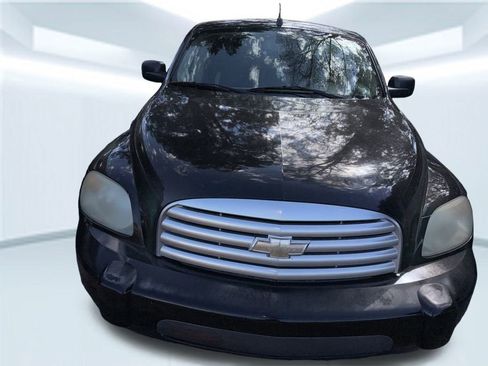 Used 2009 Chevrolet HHR LS image 4