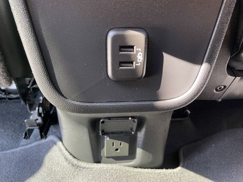Used 2020 GMC Terrain SLT w/ Preferred Package AWD/4WD image 28