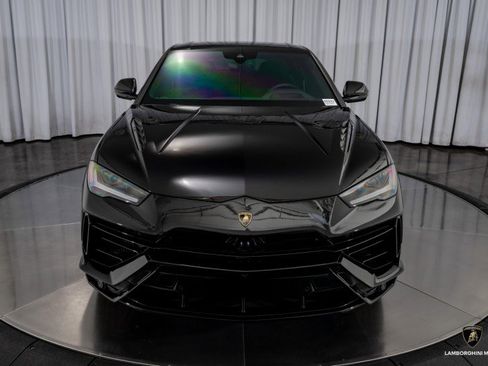 Used 2024 Lamborghini Urus S image 4