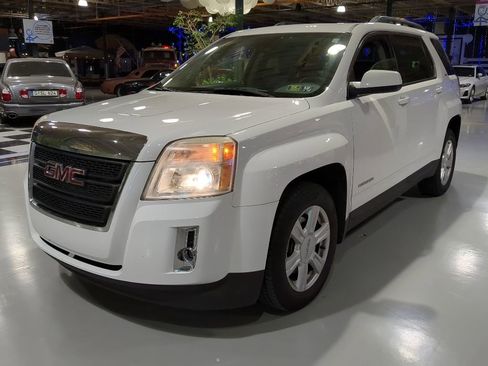Used 2014 GMC Terrain SLT AWD/4WD image 1
