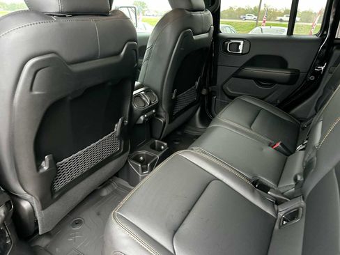 New 2026 Jeep Gladiator Sport image 24