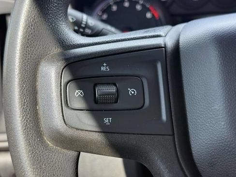 Used 2019 Chevrolet Silverado 1500 Custom Trail Boss w/ Custom Convenience Package AWD/4WD image 19