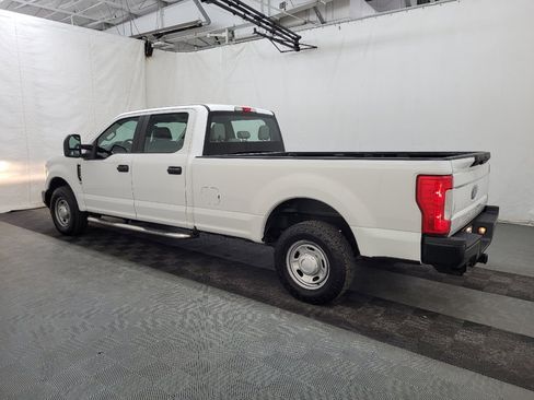 Used 2019 Ford F250 XL image 3