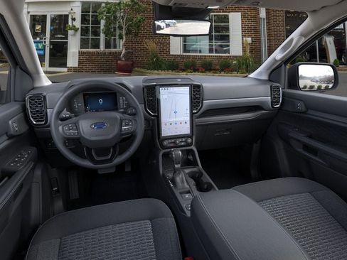 Used 2024 Ford Ranger XLT image 4