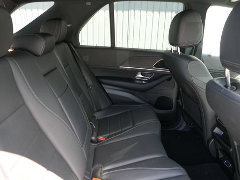 Used 2025 Mercedes-Benz GLE 450 4MATIC image 22