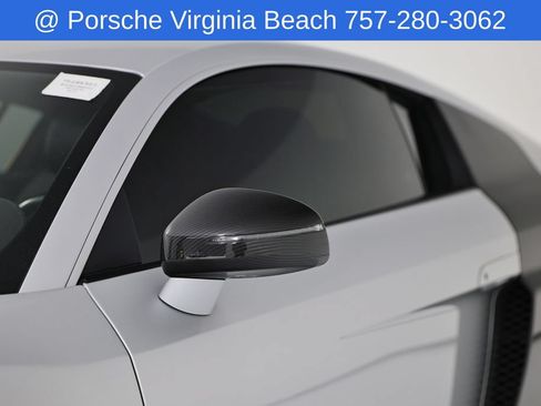 Used 2011 Audi R8 V10 AWD/4WD image 12
