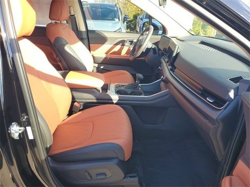 New 2026 Kia Carnival EX image 7