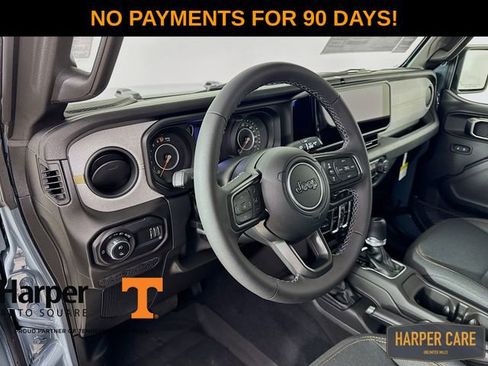 New 2025 Jeep Gladiator Sport image 11