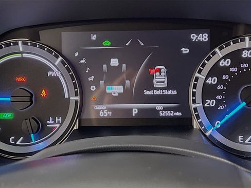 Used 2023 Toyota Highlander Bronze Edition image 22