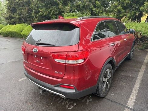 Used 2018 Kia Sorento EX w/ EX Advanced Touring Package AWD/4WD image 2