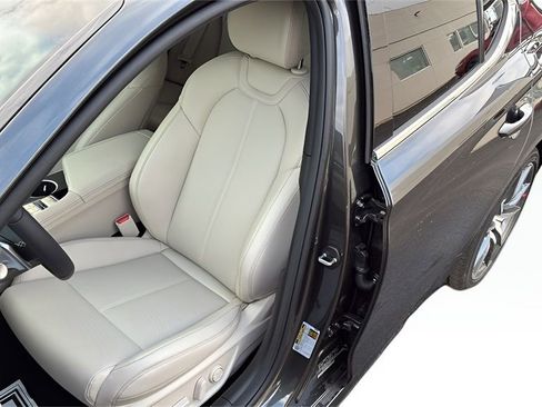 New 2026 Genesis G70 2.5T image 22