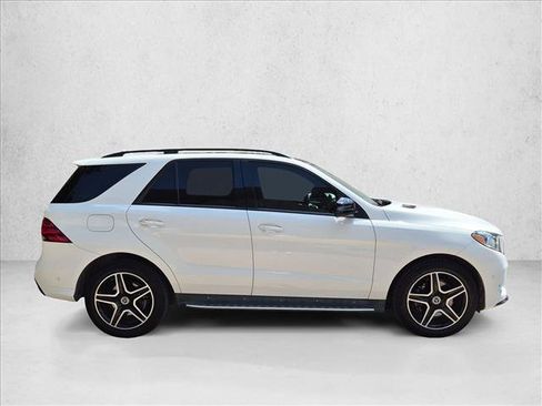 Used 2018 Mercedes-Benz GLE 350 4MATIC image 4