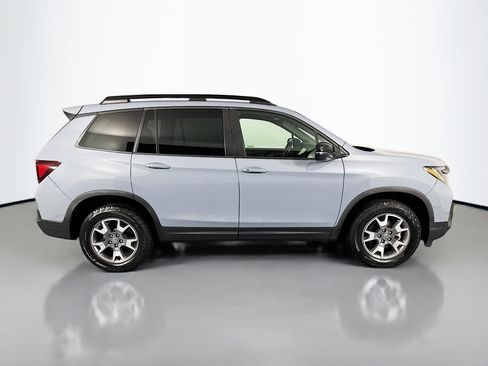 Certified 2023 Honda Passport TrailSport image 4