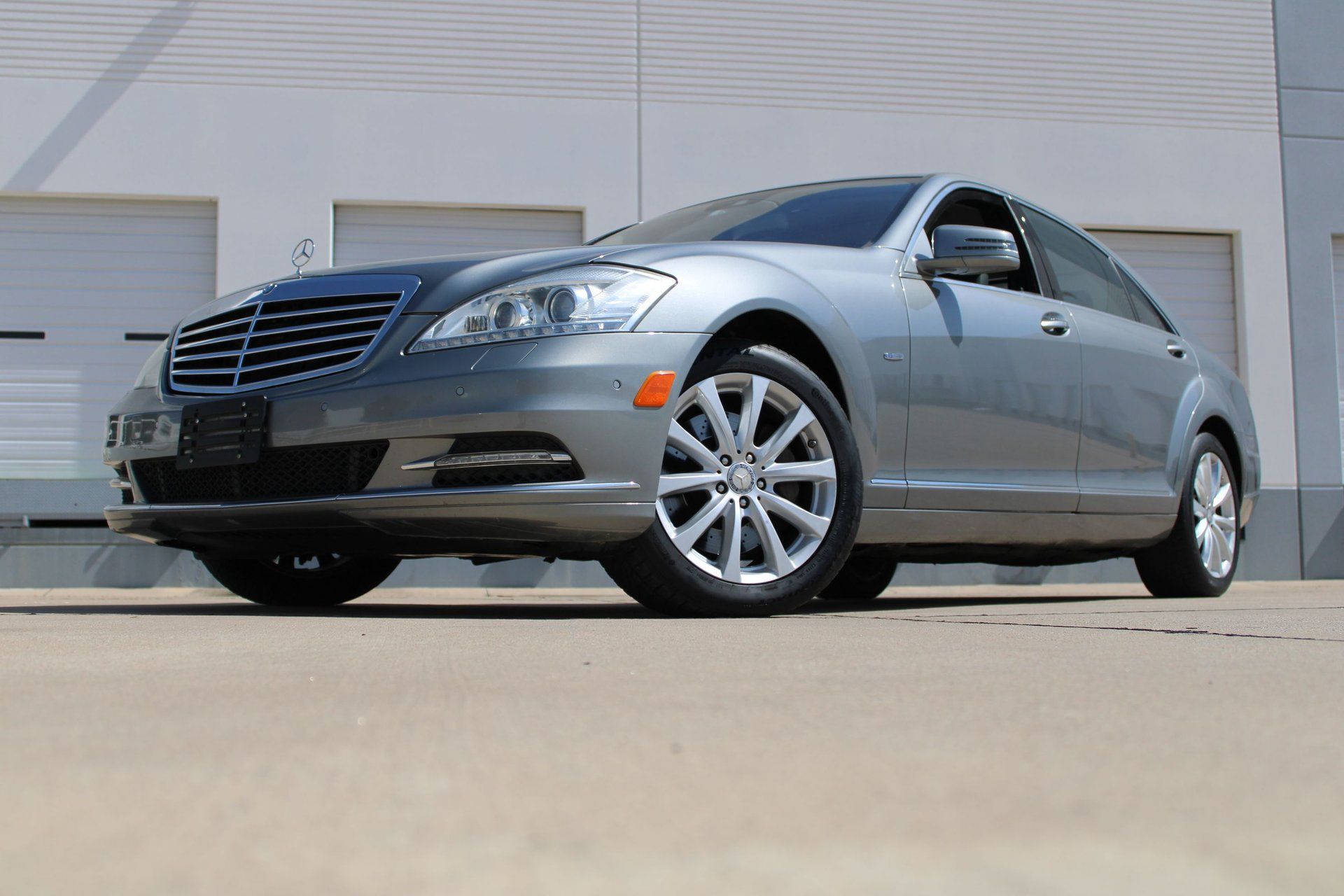 Used 2012 Mercedes-Benz S 350 BlueTEC 4MATIC image 4