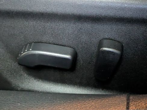 Used 2024 Nissan Altima 2.5 SV FWD image 21