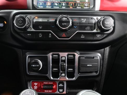 Used 2023 Jeep Wrangler Unlimited Rubicon w/ Xtreme 35 Tire Package image 18