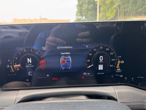 Used 2025 Ford Mustang GT Premium RWD image 10