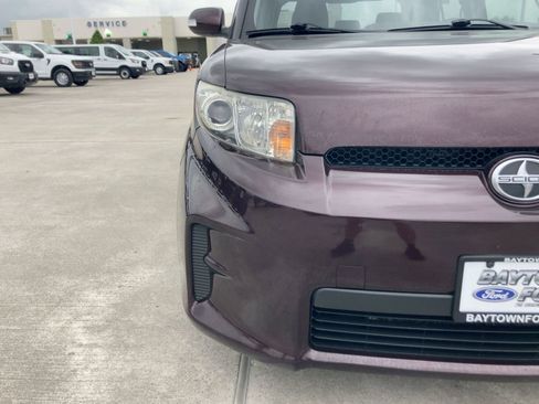 Used 2012 Scion xB image 10