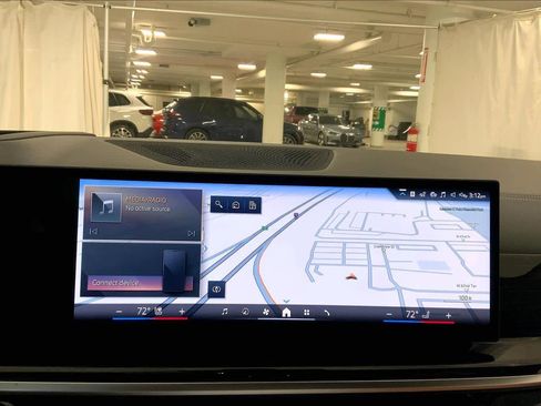 New 2026 BMW X5 xDrive40i w/ M Sport Package image 18