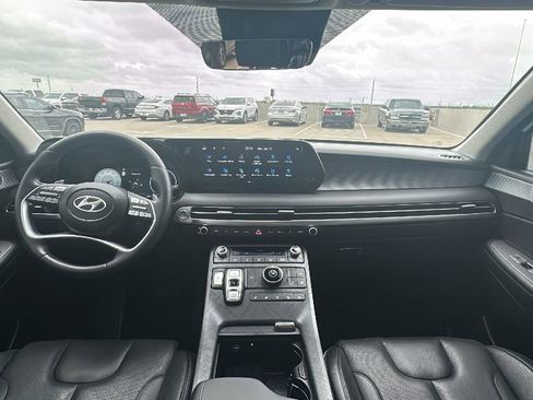 Used 2023 Hyundai Palisade Limited image 22