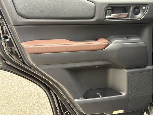 New 2027 Toyota Land Cruiser w/ Premium Package AWD/4WD image 20