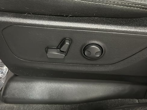 Certified 2023 RAM 1500 Big Horn AWD/4WD image 22