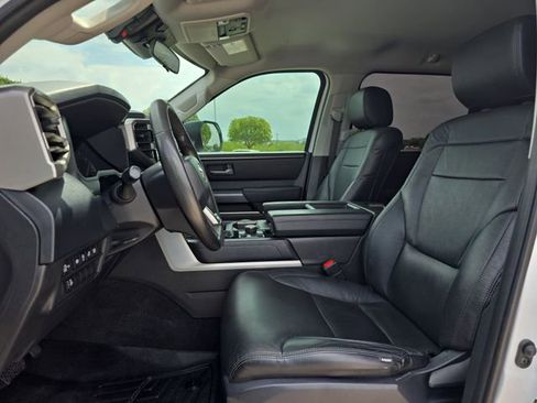Used 2022 Toyota Tundra SR5 image 14