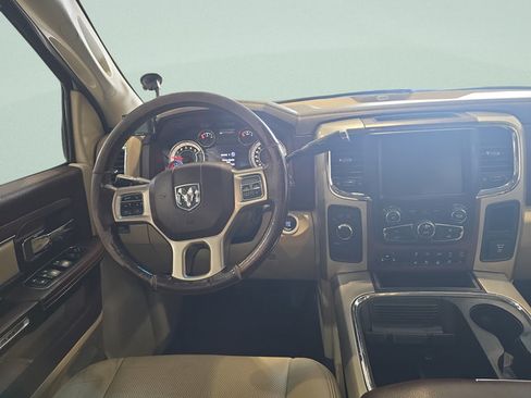Used 2016 RAM 2500 Laramie AWD/4WD image 31