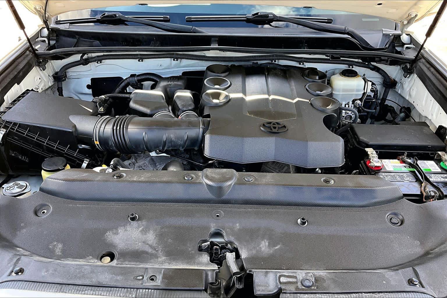 Used 2011 Toyota 4Runner SR5 RWD image 28