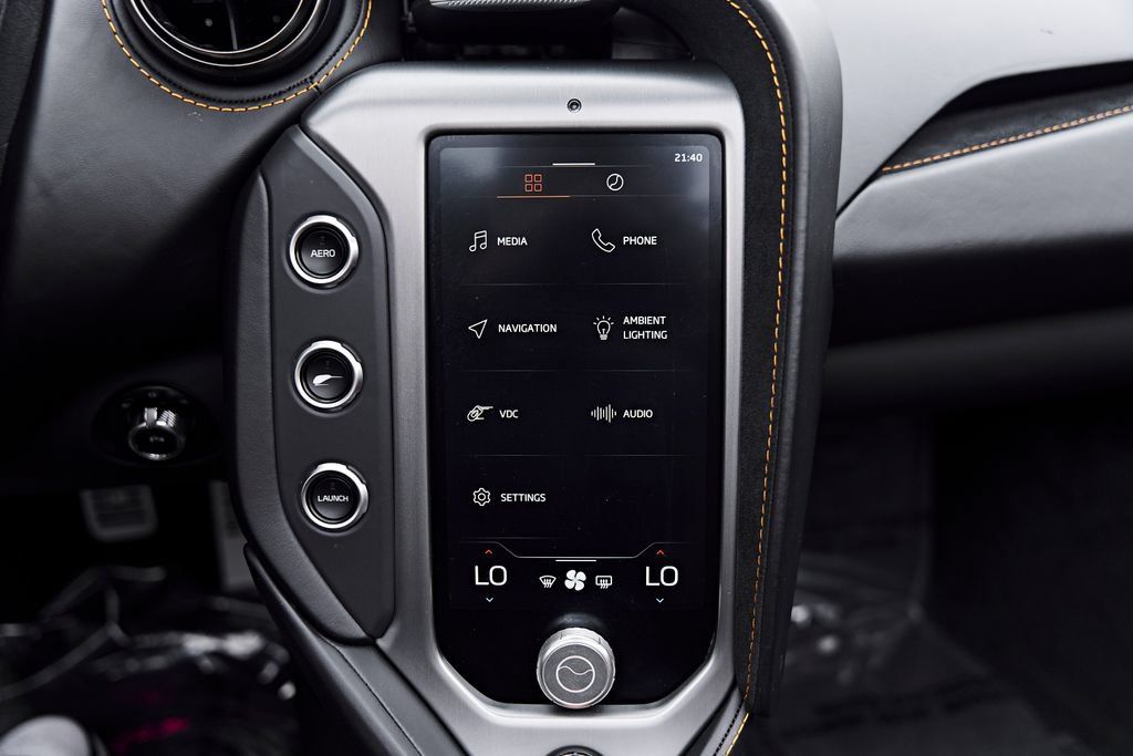 Used 2025 McLaren 750S Spider RWD image 74