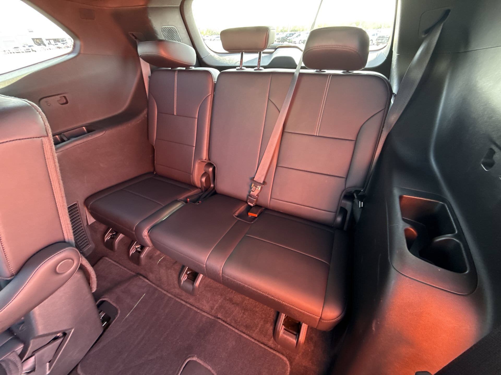 Used 2026 GMC Acadia Elevation w/ Elevation Premium Package FWD image 25