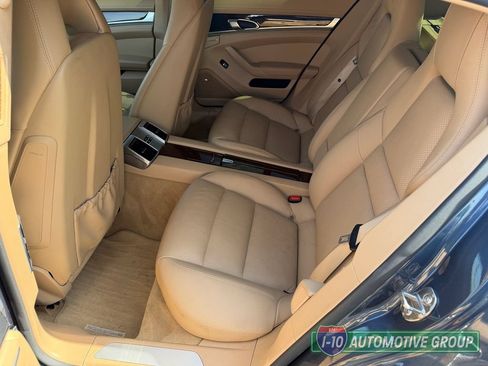 Used 2012 Porsche Panamera image 26