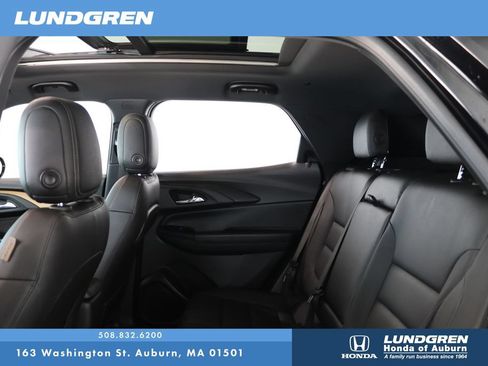 Used 2023 Chevrolet TrailBlazer ACTIV w/ Sun and Liftgate Package AWD/4WD image 14