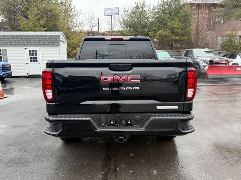 New 2026 GMC Sierra 1500 Elevation w/ Elevation Premium Package image 4