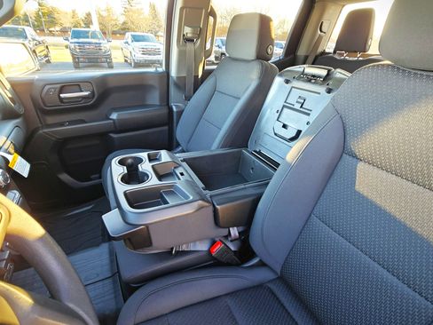 New 2026 GMC Sierra 1500 Pro w/ Pro Value Package image 14