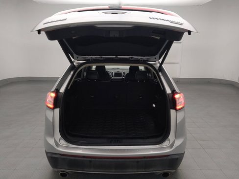 Used 2018 Ford Edge Titanium FWD image 29