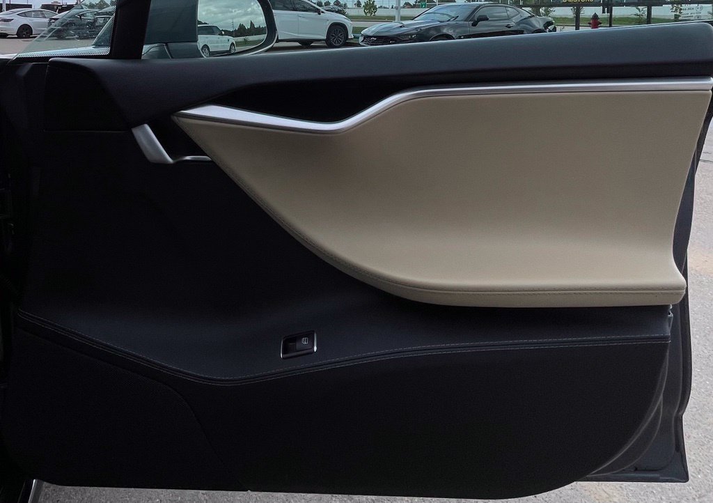 Used 2014 Tesla Model S 85 RWD image 33