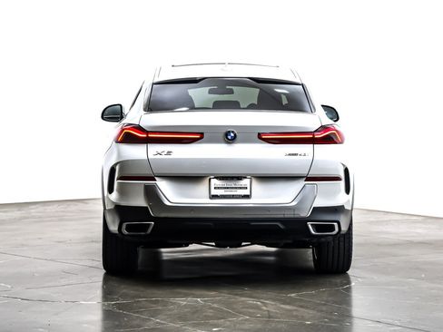 Used 2021 BMW X6 xDrive40i w/ Premium Package image 4