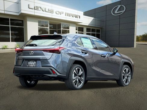 New 2026 Lexus UX 300h FWD image 9