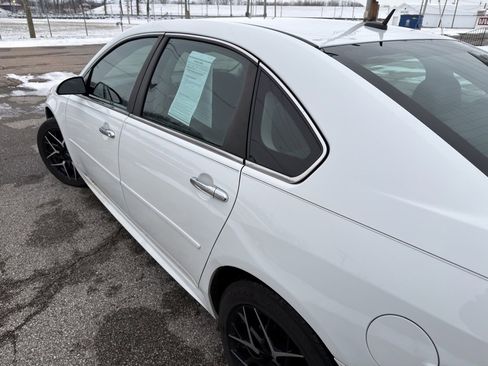 Used 2012 Chevrolet Impala LTZ image 10