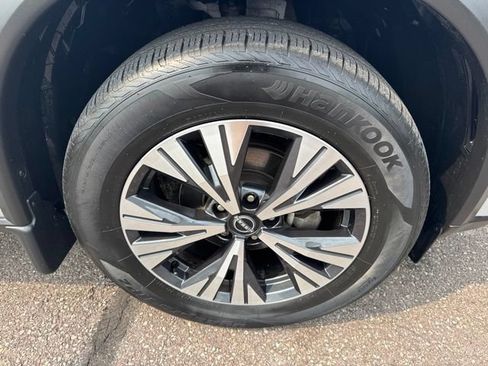 Certified 2023 Nissan Rogue SV AWD/4WD image 35