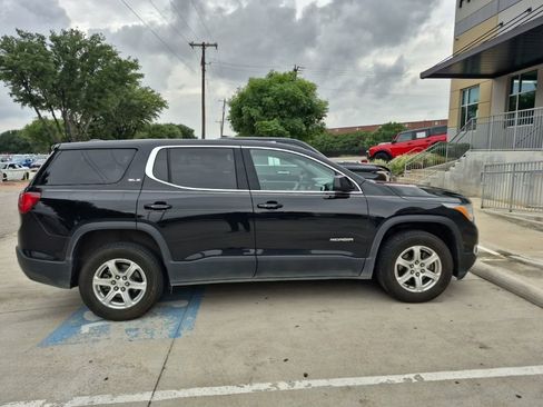 Used 2019 GMC Acadia SLE FWD image 3