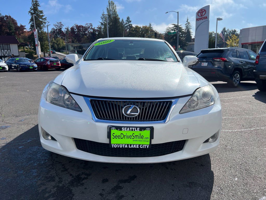 Used 2009 Lexus IS 250 RWD image 2